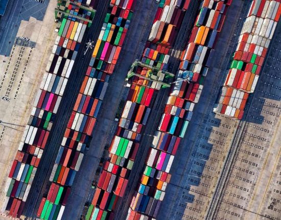 Photo de containers des trans ports Labouriaux